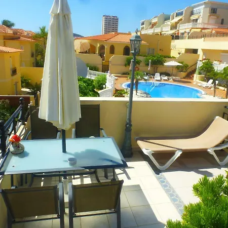 Willa Unique Great Floor By The Ocean With Open Terrace. Separate Entrance. Adults Only *