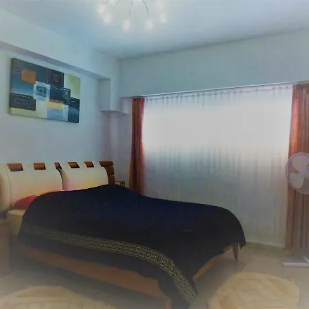 فيلة Unique Great Floor By The Ocean With Open Terrace. Separate Entrance. Adults Only *
